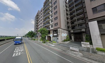 聚合發大美臨路美裝潢正1+2樓挑高樓店｜台中市大里區甲堤南路