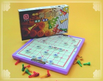 雷鳥LT磁性兩用棋.(跳棋.象棋)