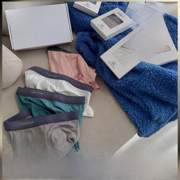 CalniKean男士緩壓抑菌內褲無痕石墨烯抗菌平角褲高彈莫代爾四角