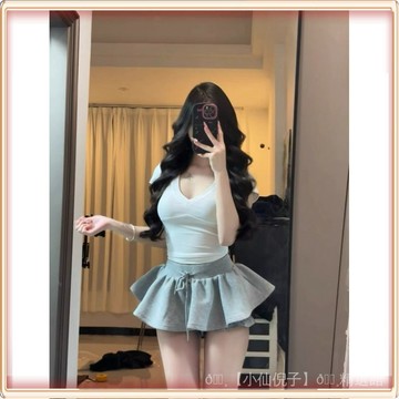 🔥壹灣出貨🔥 套裝女2026夏季新款純慾風辣妹v領修身短款T恤上衣高腰蓬蓬半身裙 全館免運