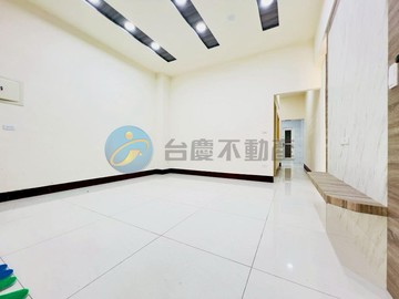 洲際棒球場★全新整理★全套房孝親大透天-台慶太平｜台中市潭子區大德二路