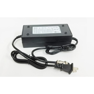 磷酸鋰鐵充電器 14.6v 10a (美規110v , m16航空接頭)