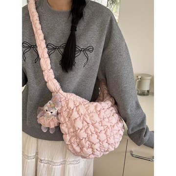 韓版褶皺云朵包包2025新款休閑百搭泡泡羽絨包大容量通勤斜挎包女