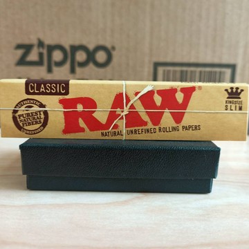 【現貨附發票】正品 西班牙  RAW手捲菸紙  超薄無漂白慢燃 一本32張 (CLASSIC -110MM)