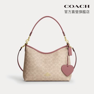 【COACH】LAUREL 經典SIGNATURE愛心掛件單肩手袋-IM/沙黃色/牡丹色(CDQ14)｜官方直營
