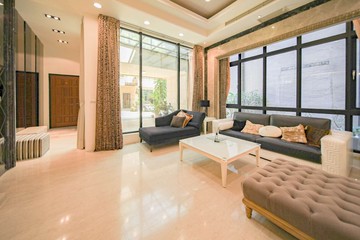 ✨美術館特區✨大面寬精緻電梯豪墅－隱私性高｜高雄市鼓山區美術南三路