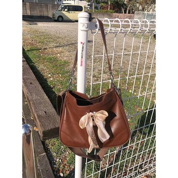 葉舒華同款絲帶單肩包2024秋冬韓國小眾設計蝴蝶結綁帶托特斜跨包