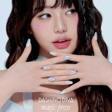 新品上架【梨花娘】🎀韓國 DASHING DIVA張員瑛同款氛圍  韓系甜酷天使星辰美甲貼✨