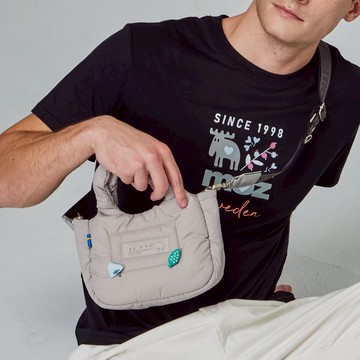 moz瑞典 駝鹿 Light 空氣 雲朵包(淺灰)小