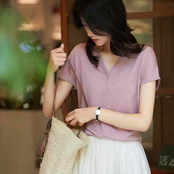 衣時尚 上衣 針織衫 短袖T卹 毛衣 小衫 新款小眾收腰設計顯瘦v領薄款短袖針織衫冰絲小飛袖T恤上衣-6099.