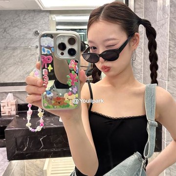 由里公園ins可愛卡通鏡面少女涂鴉油畫15適用16pro蘋果16ProMax手機殼iPhone16全包12新款14Promax保護套13軟