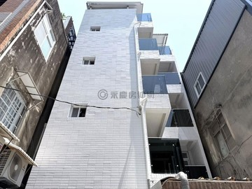 高醫超質感精品三樓美宅｜高雄市三民區十全一路
