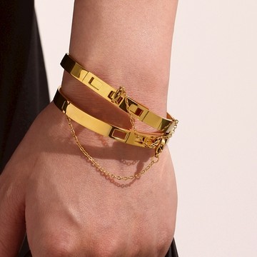 《316小舖》新貨特價【VC068】(優質鈦鋼手環- 歐美高級感鏈條流蘇扣環手環鍍18k金情侶手飾生日手環女手環防水環)