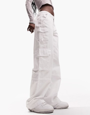 ASOS DESIGN ultimate cargo jean in white