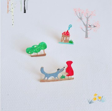 Story No.008 I Little Red Riding Hood I 黃銅胸針 I 手工製作