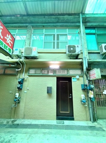 588萬買透天｜三民核心生活圈｜翻新美宅免整理｜高雄市三民區新民路