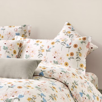 J-bedtime 床寢時光 絲絨棉美式信封枕套 台灣製 G6839-1  45 x 75cm  1件  春天花卉