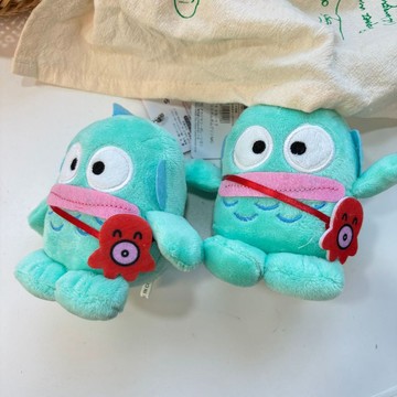 ❤️在臺好貨❤️新款 ins風 三麗鷗 半魚人 公仔 掛飾 漢頓 醜魚 娃娃 毛絨 掛件 禮物 送朋友