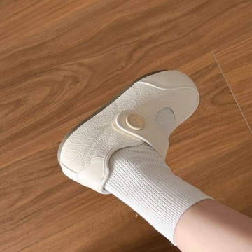 現款免運 娃娃鞋 瑪莉珍鞋 富貴吉祥韓版平底魔術貼鞋女新平底小白鞋百搭勃肯單鞋N