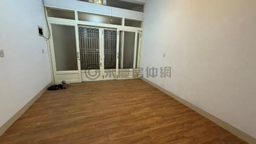 三多武慶商圈衛武營低總價活巷透天｜高雄市苓雅區武慶三路