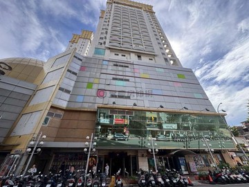 專任｜台中教育大學旁｜高樓層獨洗曬優質陽台套房｜台中市西區民生路