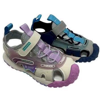 兒童包頭護指透氣摟空運動涼包鞋A533