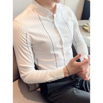 高級感白色襯衫男長袖輕奢設計感短袖商務休閑男士修身高端白襯衣