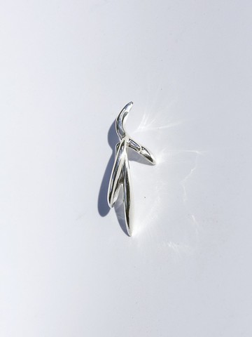 Waterfall Ear Cuff 瀑布耳骨夾