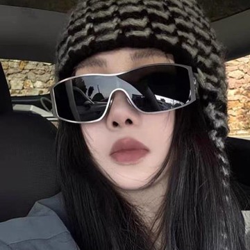 韓版連體女士太陽眼鏡高級感太陽鏡拍照防紫外線遮陽街拍網紅墨鏡
