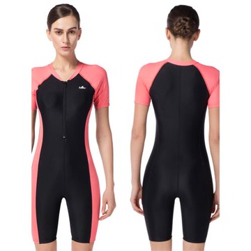 有胸墊保守英發五分連體泳衣女中褲泳裝顯瘦顯腿長平角游泳衣大碼