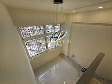 新洋房G10全新裝潢邊間景觀4房車｜桃園市桃園區大興西路二段