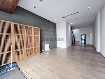 左營三鐵共構／環山路寧靜社區雙車宅｜高雄市左營區環山路