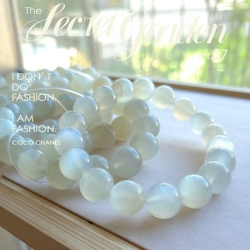 ⭕荔枝凍月光⭕ 冷光月光石水晶手串 高雅清冷感月光石 水晶手珠 純天然無優化 能量水晶 水晶手練五行水晶 水晶手珠