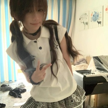 【美式復古星星翻領POLO小飛袖T恤】女 夏季 學院風 顯瘦 百搭 設計感 上衣 星星翻領 小飛袖 復古POLO衫 學院