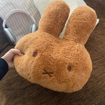 好物省錢鋪 可愛米菲兔玩偶毛絨抱枕送男女朋友禮物牀上睡沙發靠墊新年禮物 抱枕 靠枕 二次元 壹灣出貨 長條抱枕 沙發抱枕
