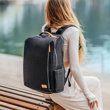 Siena Pro 17 智能後背包-黑色 |上班通勤旅遊 防潑水 26L大容量