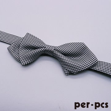 per-pcs 紳士品味/童趣方格蝴蠂結領結_(小款)_黑白(007-8)
