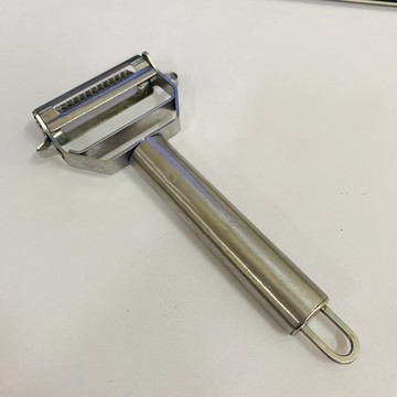 [沐沐屋]UberChef 不鏽鋼 多用途 削皮刀 果皮刀 去皮 刨刀^