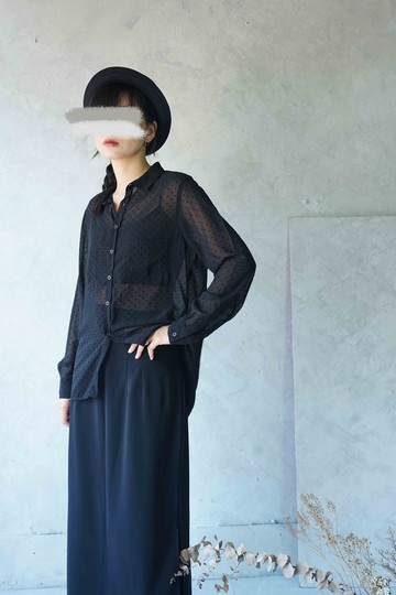 尋寶古著-水玉點點植絨黑色透膚雪紡長袖襯衫