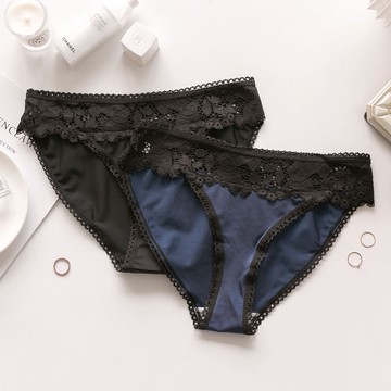 MUMU【B17468-2】緞面內褲 台灣現貨電子發票 女生內褲 現貨秒出 絲綢內褲 三角內褲 性感內褲 蕾絲內褲