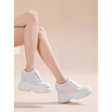 彩雅真皮內增高女鞋2026新款坡跟老爹鞋防水臺運動休閑小白鞋11cm