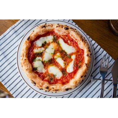 ふるさと納税 神戸市 神戸の小さなピザ屋「ピザ・アキラッチの本格手作り冷凍ピザ」3枚セット!