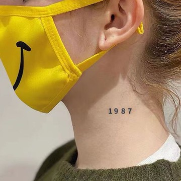 發4張【自拼數字】真實感不反光草本植物刺青紋身貼紙搓洗不掉