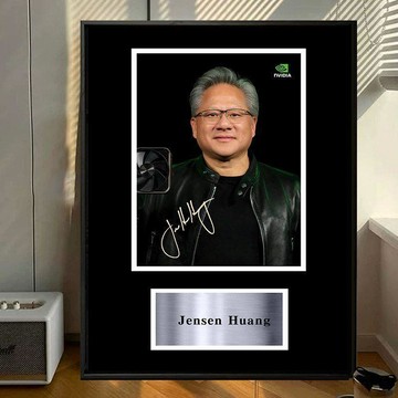 熱銷🔥黃仁勳周邊 輝達周邊 公仔 海報 吊飾 鑰匙圈 掛件 老鼠幹 相冊 JensenHuang黃仁勳海報企業家名人掛