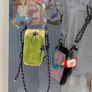 遛彎包工裝斜挎小包包潮搭手機包男女學生出游戶外運動輕便水杯包
