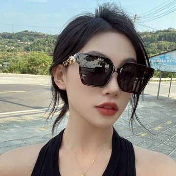 2023年度最新網紅款潮流復古百搭抗UV時尚太陽眼鏡 74071