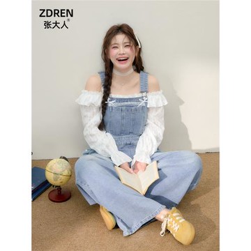張大人新款大碼女裝胖妹妹mm春季顯瘦一字領露肩衫背帶牛仔褲套裝