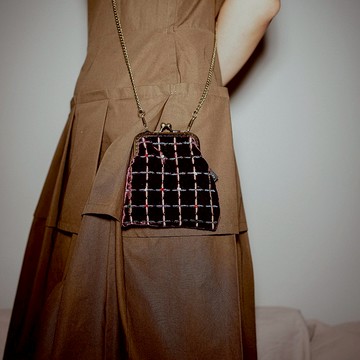 繡花縫珠絨布零錢包小廢包情人節