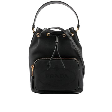 PRADA 刺繡Logo帆布拼皮革飾邊二用水桶包(黑色) 1BH038 UCW F0002