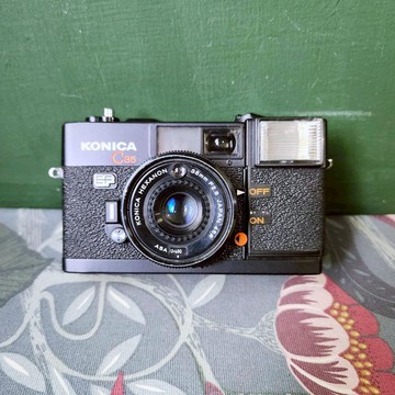 專業相機店 Konica C35 EF 38mm F2.8底片相機(保固30天)